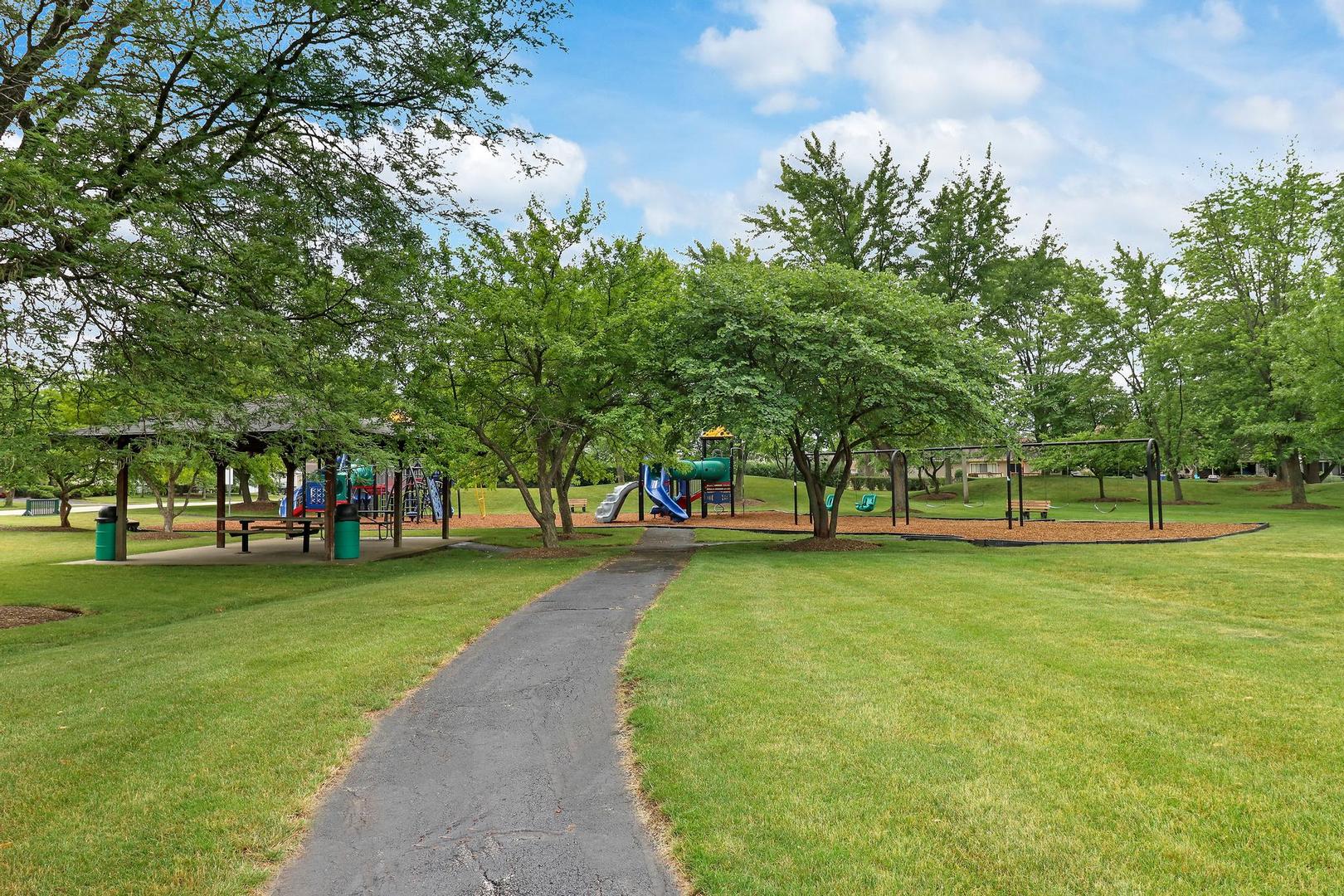215 Red Bridge Road Lake Zurich, IL 60047 - Photo 20 of 24