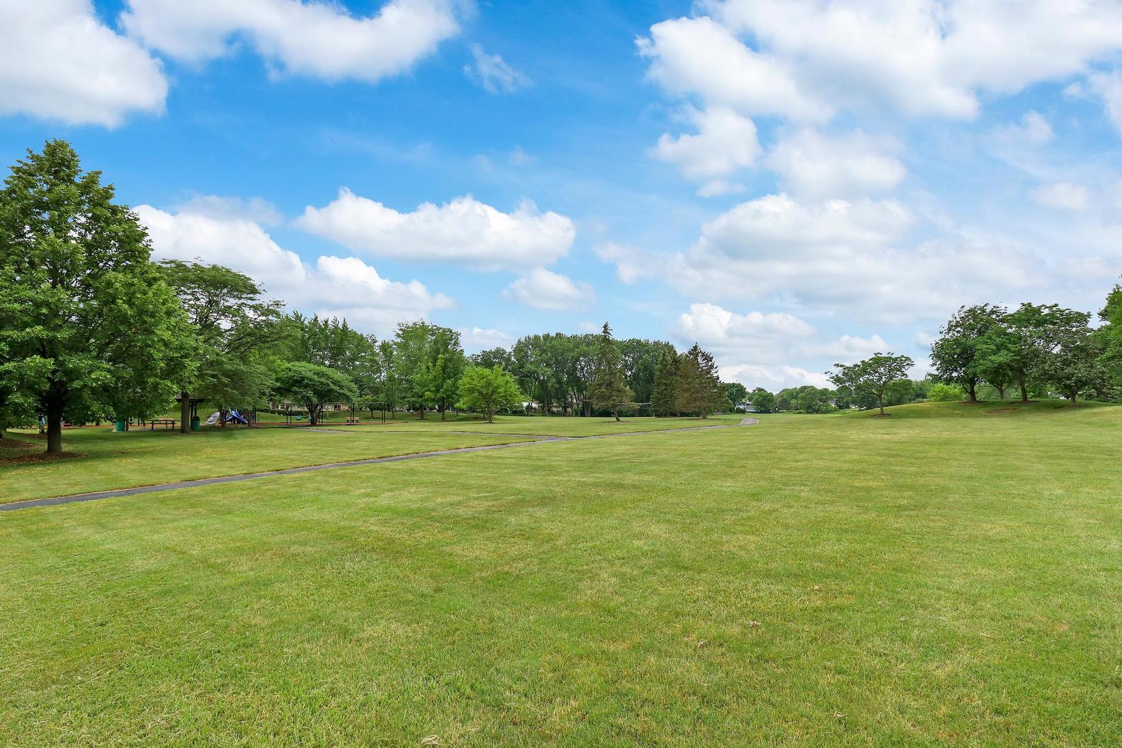 215 Red Bridge Road Lake Zurich, IL 60047 - Photo 21 of 24