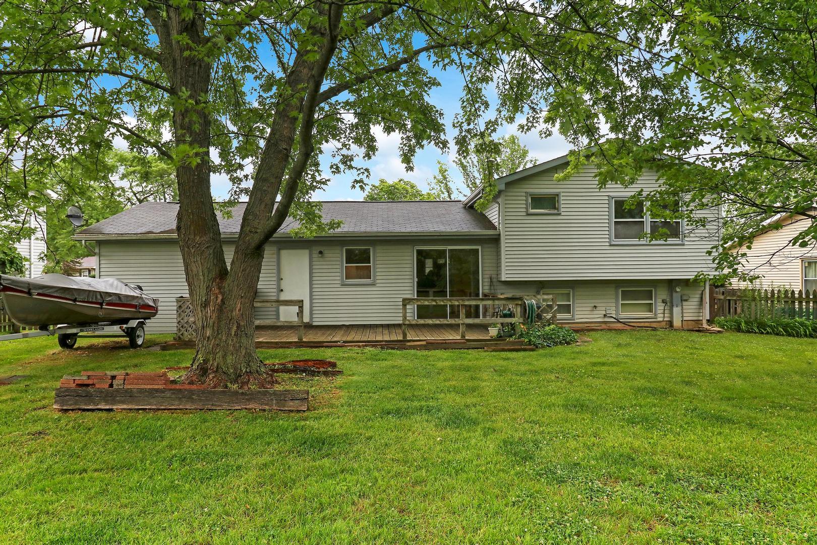 215 Red Bridge Road Lake Zurich, IL 60047 - Photo 22 of 24