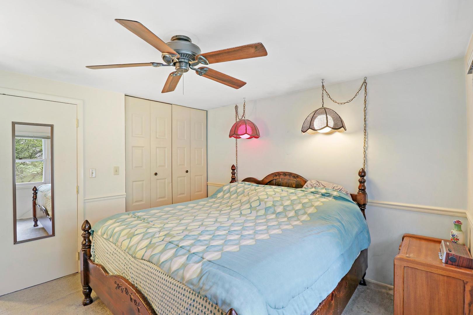 215 Red Bridge Road Lake Zurich, IL 60047 - Photo 9 of 24
