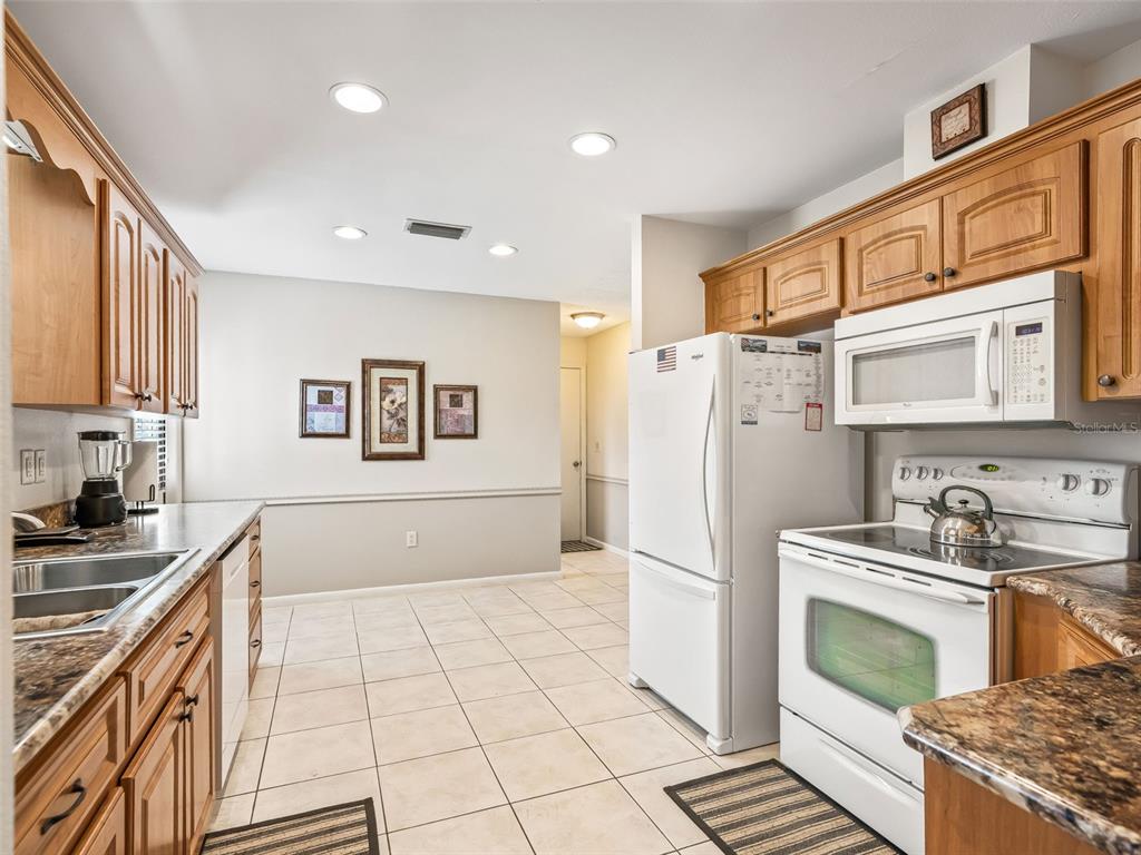 2003 Tweed Court Leesburg, FL 34788 - Photo 12 of 47