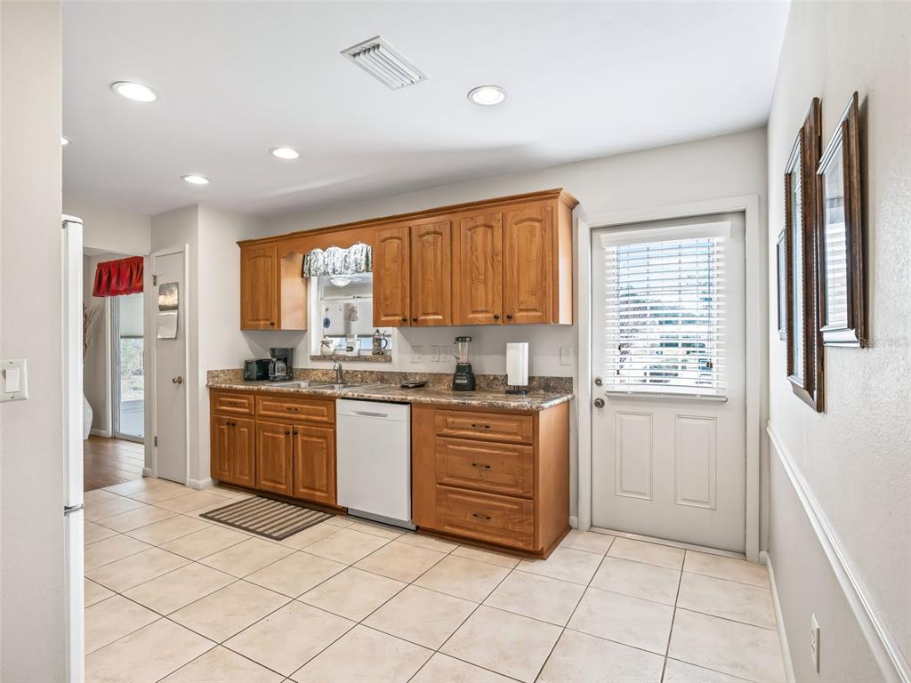 2003 Tweed Court Leesburg, FL 34788 - Photo 16 of 47