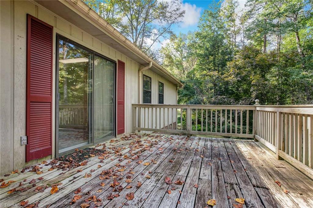 8326 Maloe Court Oak Ridge, NC 27310 - Photo 31 of 45