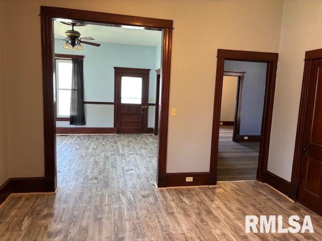 412 Pine Greenfield, IL 62044 - Photo 8 of 26