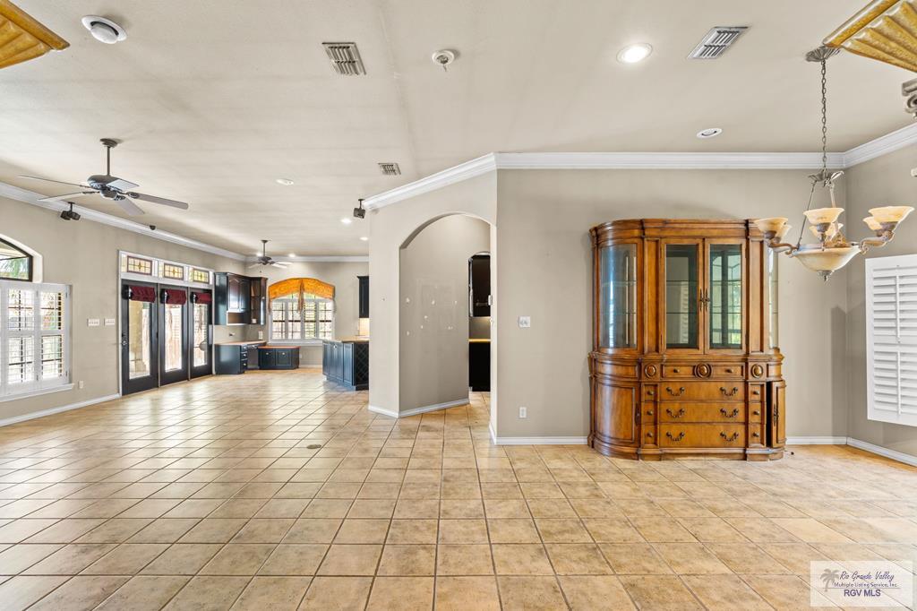 37251 Marshall Hutts Road Rio Hondo, TX 78583 - Photo 5 of 27 Gallery Image 5