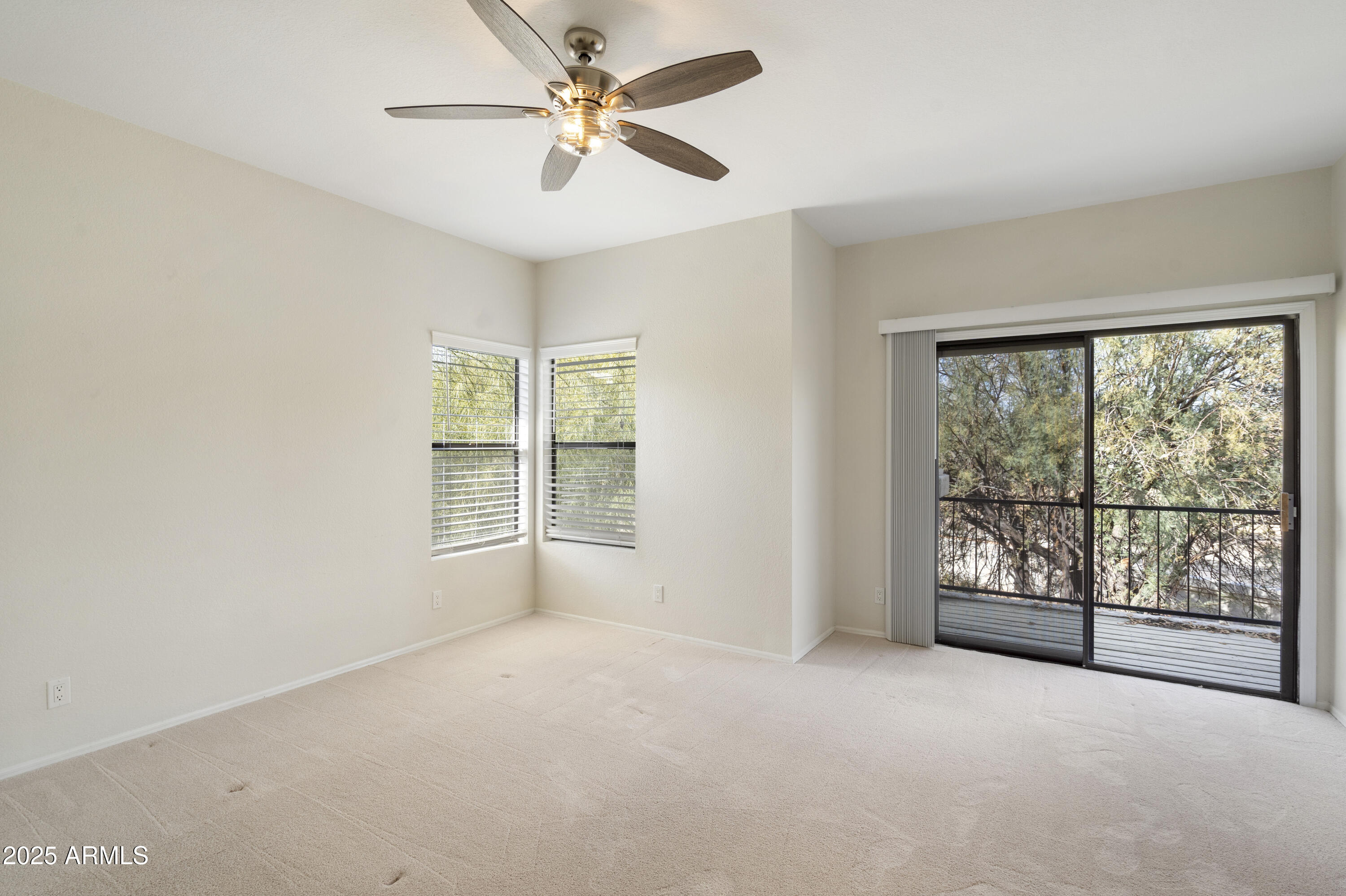 9705 East Mountain View Road, Unit 1050 Scottsdale, AZ 85258 - Photo 12 of 19 12-77518374