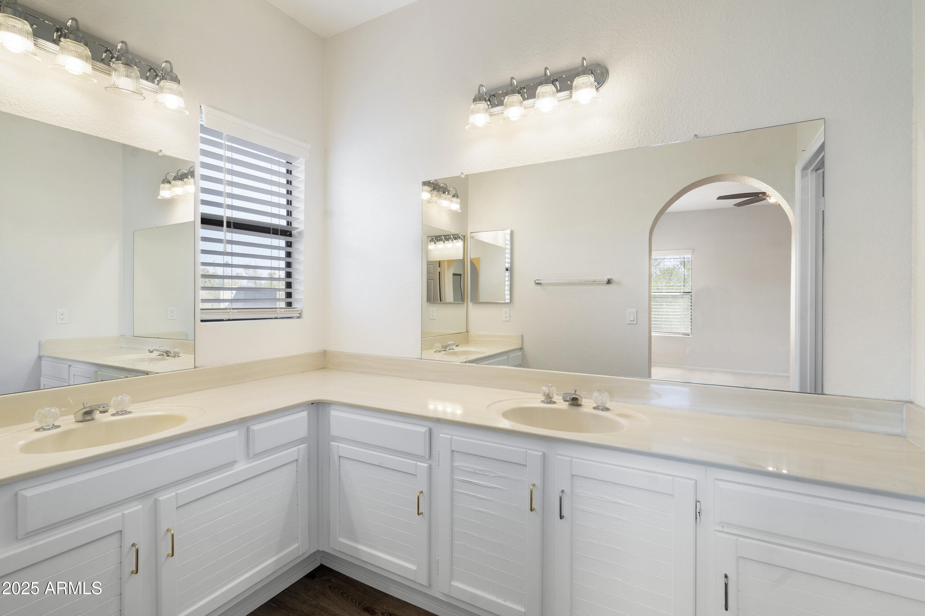 9705 East Mountain View Road, Unit 1050 Scottsdale, AZ 85258 - Photo 17 of 19 17-77518351