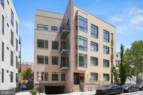 $824,900 | 3035 15th Street Northwest, Unit 401PH, Washington, DC 20009