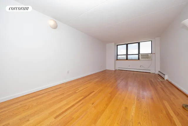 $900,000 | 300 West 110th Street, Unit 12C | Upper West Side