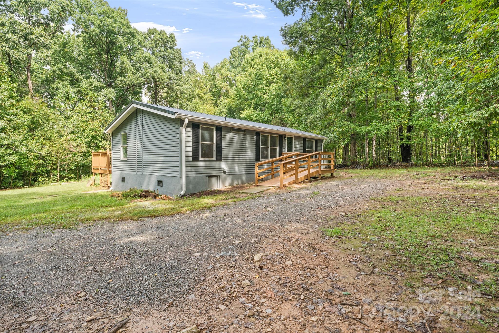 113 Clements Road Statesville, NC 28677 - Photo 1 of 31 Gallery Image 1