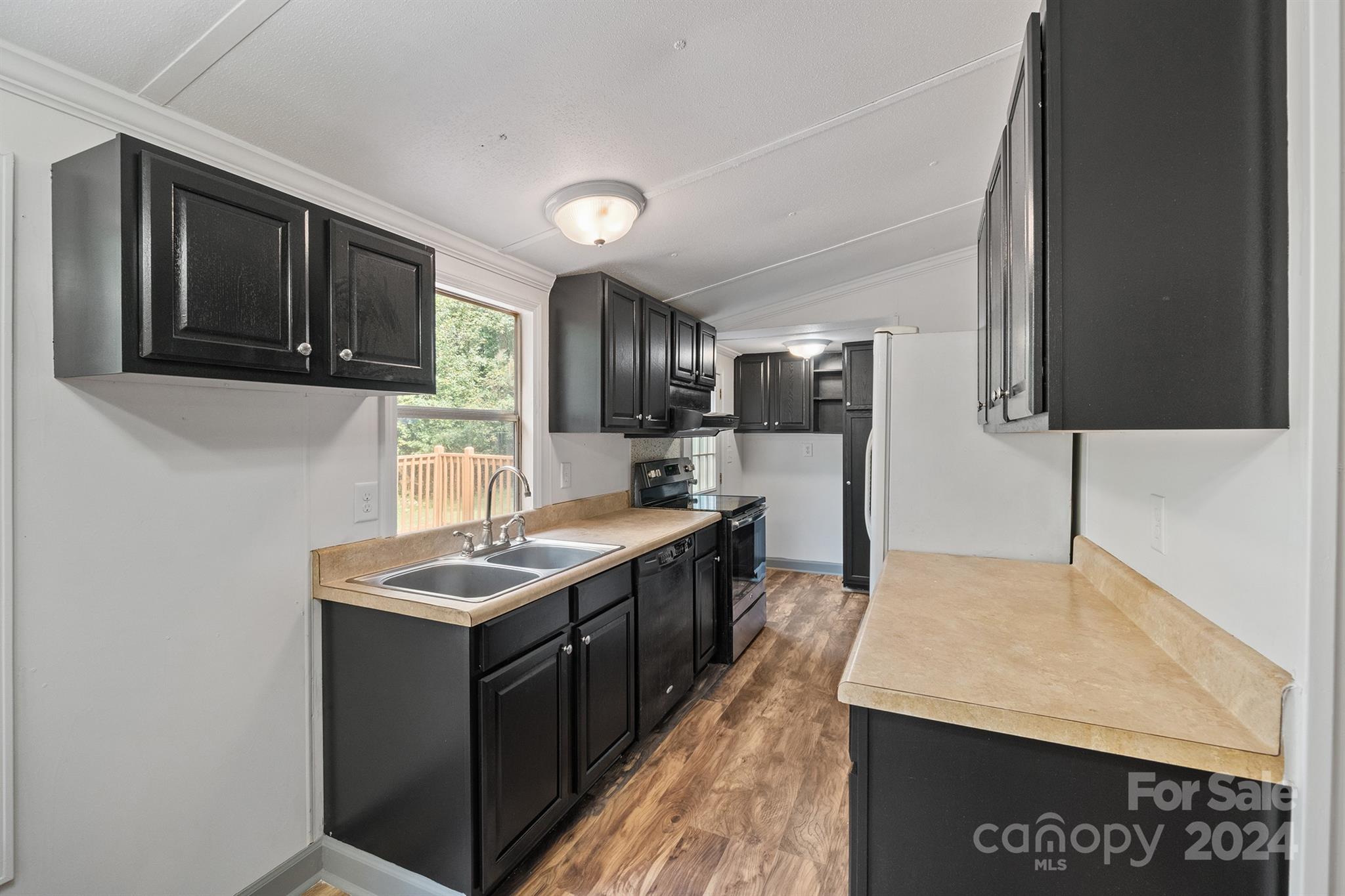 113 Clements Road Statesville, NC 28677 - Photo 15 of 31 Gallery Image 15
