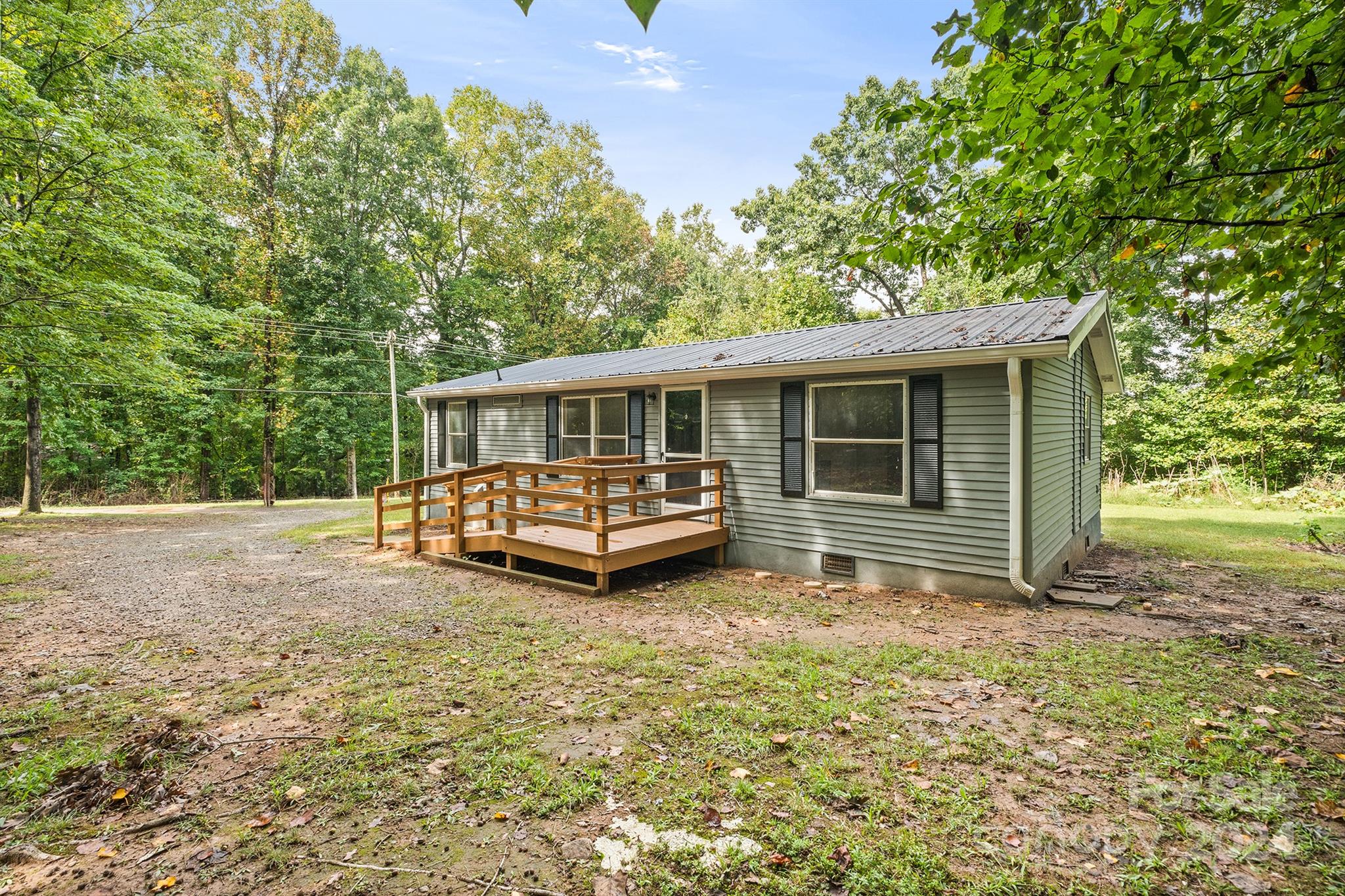 113 Clements Road Statesville, NC 28677 - Photo 3 of 31 Gallery Image 3
