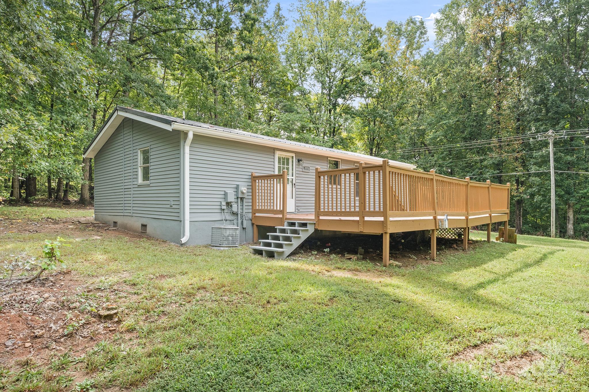 113 Clements Road Statesville, NC 28677 - Photo 4 of 31 Gallery Image 4