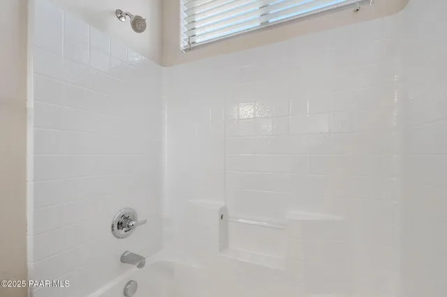 $695,000 | 844 Thicket Lane, Prescott, AZ 86305