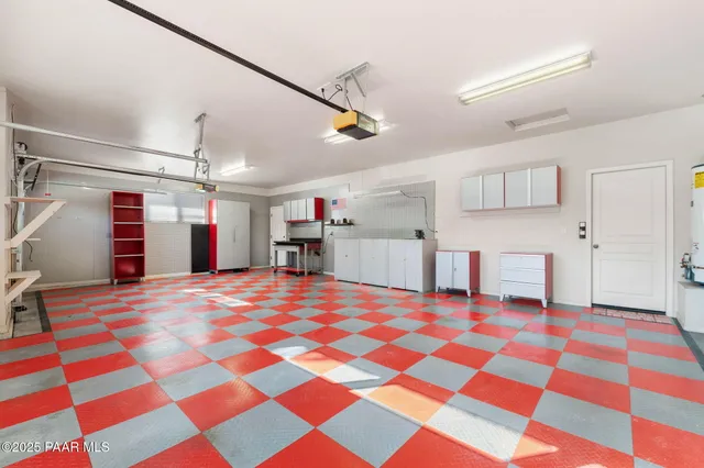 $695,000 | 844 Thicket Lane, Prescott, AZ 86305