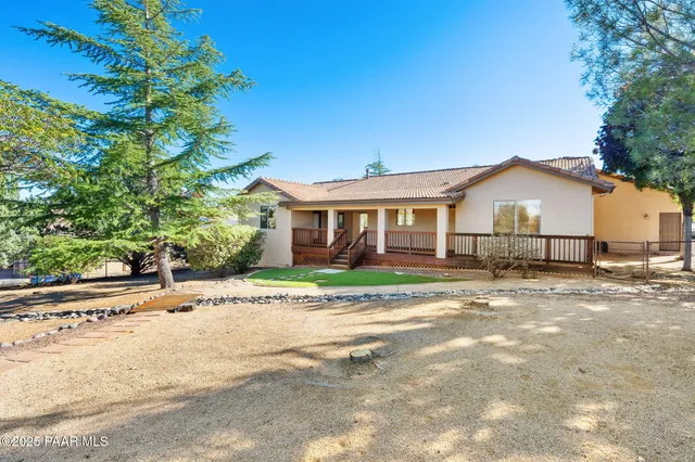 $695,000 | 844 Thicket Lane, Prescott, AZ 86305