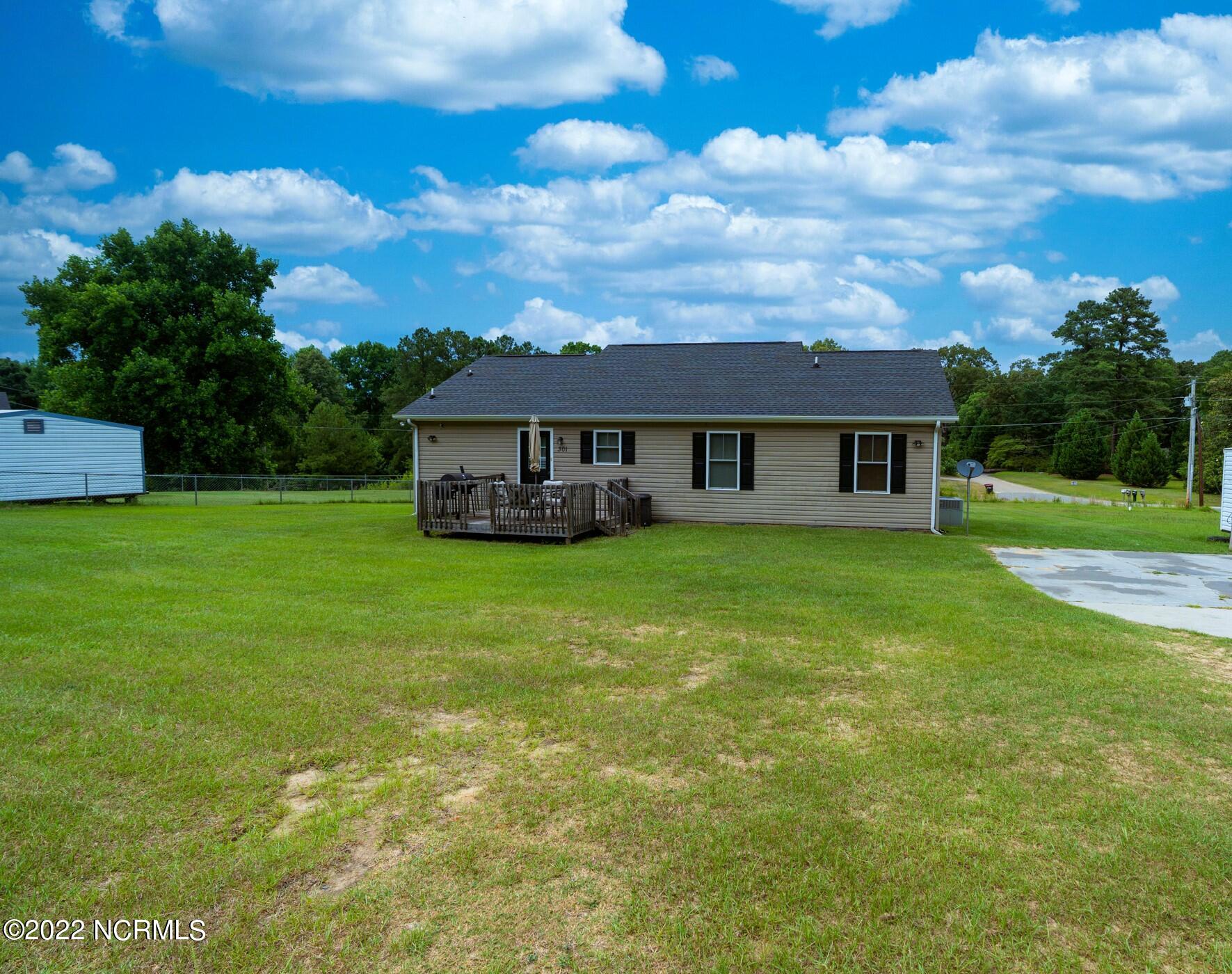 301 Old Cheraw Highway Rockingham, NC 28379 - Photo 16 of 16 back yard 2