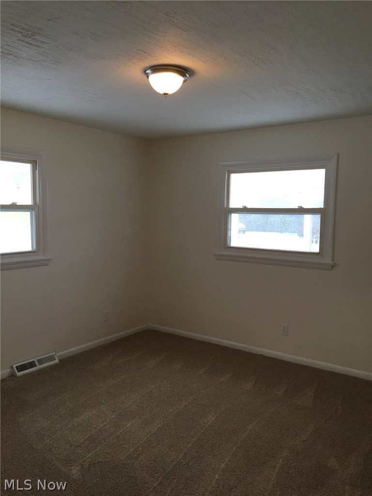 46 Lee Road Painesville, OH 44077 - Photo 7 of 21 Gallery Image 7