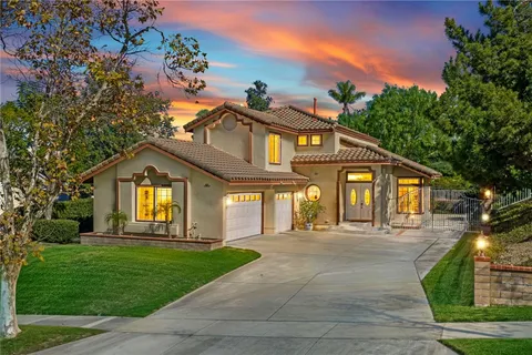 $1,032,500 | 1611 San Almada Road, Corona, CA 92882