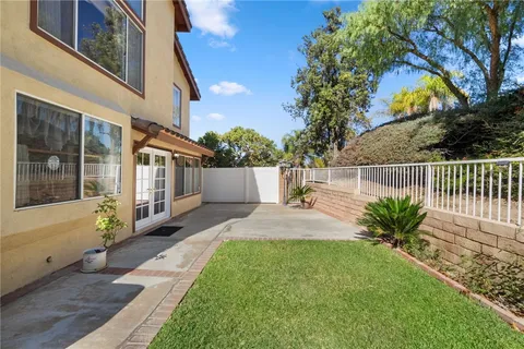 $1,032,500 | 1611 San Almada Road, Corona, CA 92882