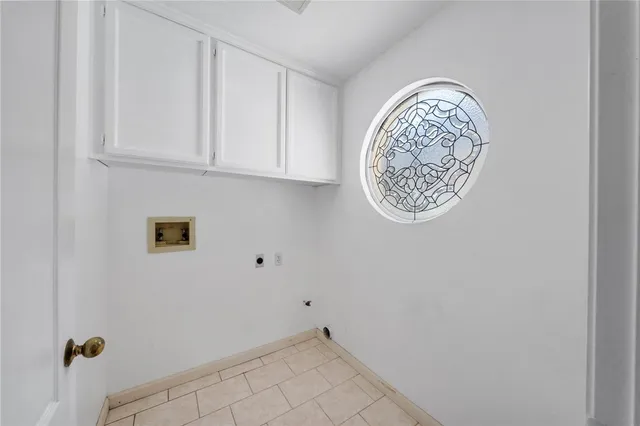 $1,032,500 | 1611 San Almada Road, Corona, CA 92882