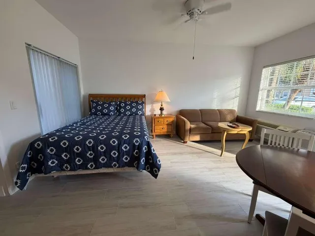 $1,300 | 8348 Mulligan Circle, Unit B, Port St. Lucie, FL 34986