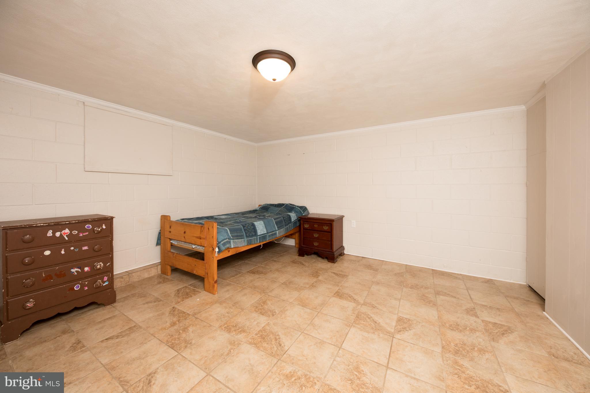 625 Green Valley Road York, PA 17403 - Photo 23 of 36 Gallery Image 23