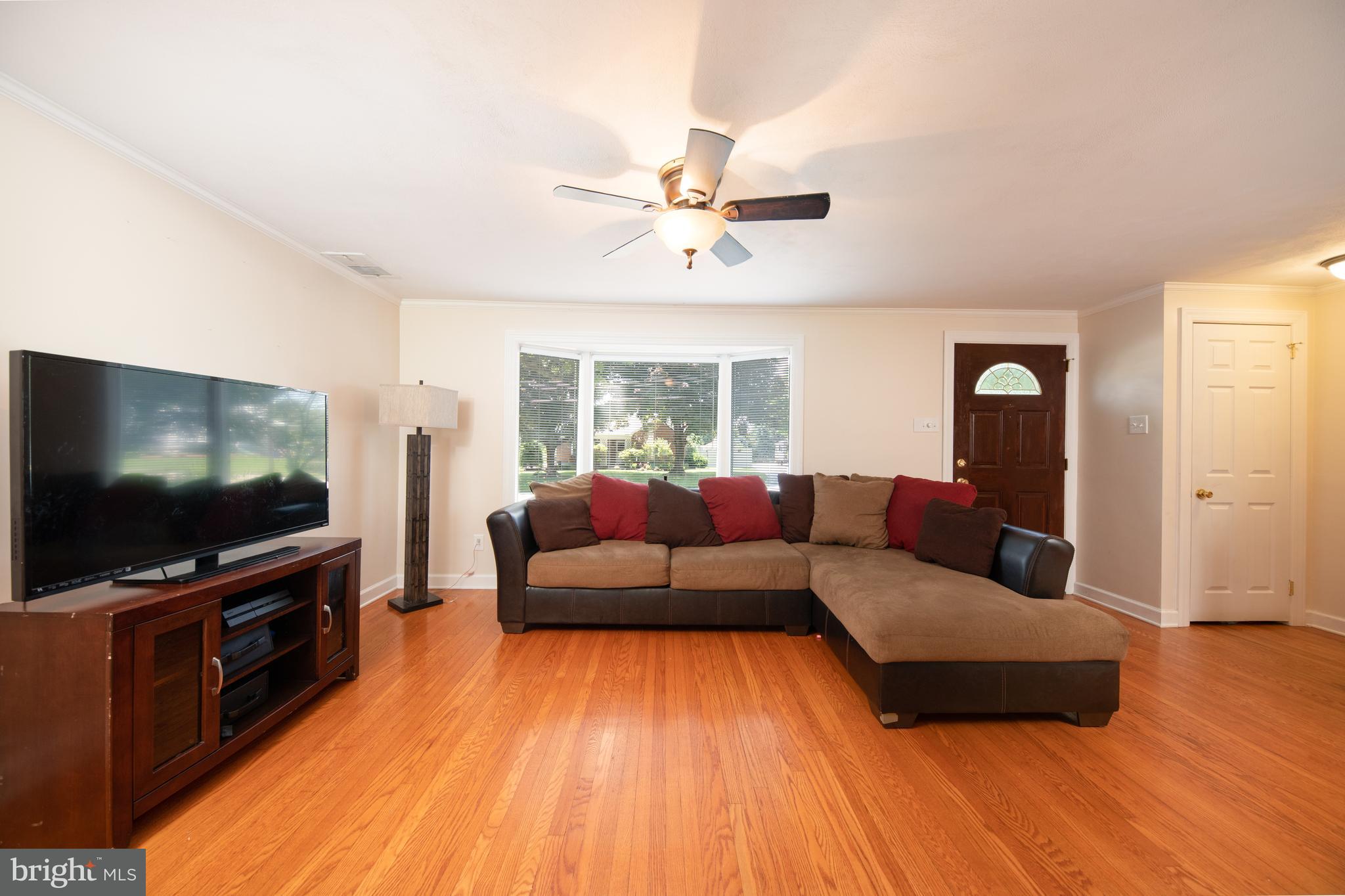 625 Green Valley Road York, PA 17403 - Photo 6 of 36 Gallery Image 6