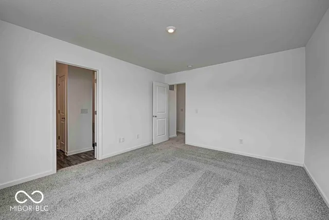 $264,999 | 2033 Black Oak Drive, Shelbyville, IN 46176