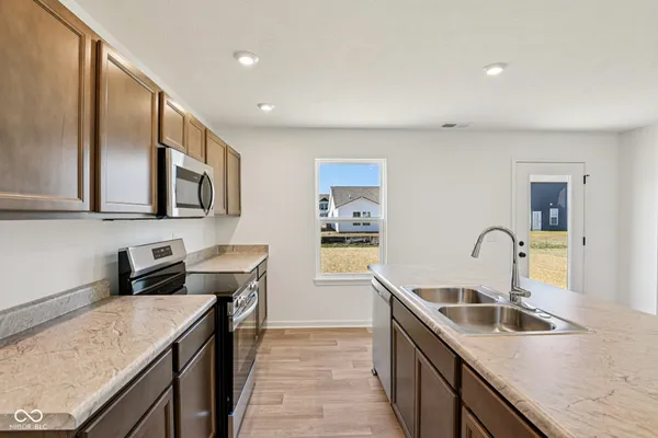 $259,999 | 2033 Black Oak Drive, Shelbyville, IN 46176