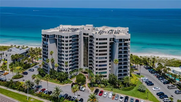 $5,100 | 1600 Gulf Boulevard, Unit 814, Clearwater Beach, FL 33767