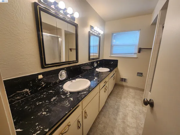 $3,800 | Sunset West, Livermore, CA 94550