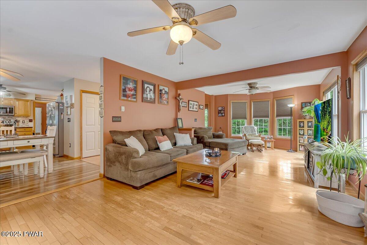 102 Stone Ridge Road Dingmans Ferry, PA 18328 - Photo 17 of 53