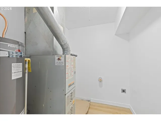 $414,900 | 9523 North Allegheny Avenue, Portland, OR 97203