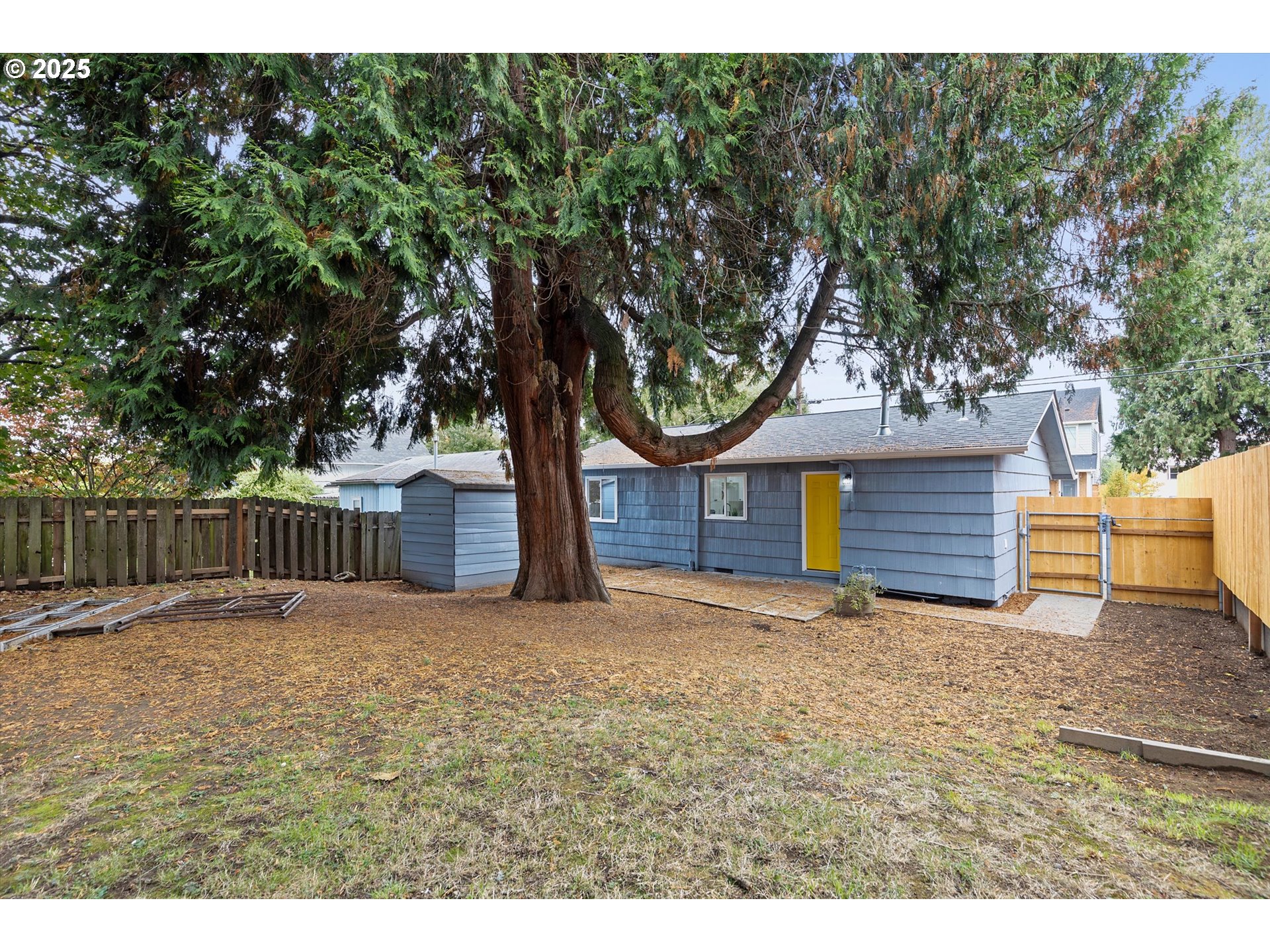 9523 North Allegheny Avenue Portland, OR 97203 - Photo 23 of 27