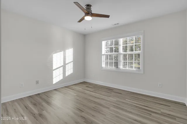 $2,200 | 204 Two Oaks Court, Newport, NC 28570