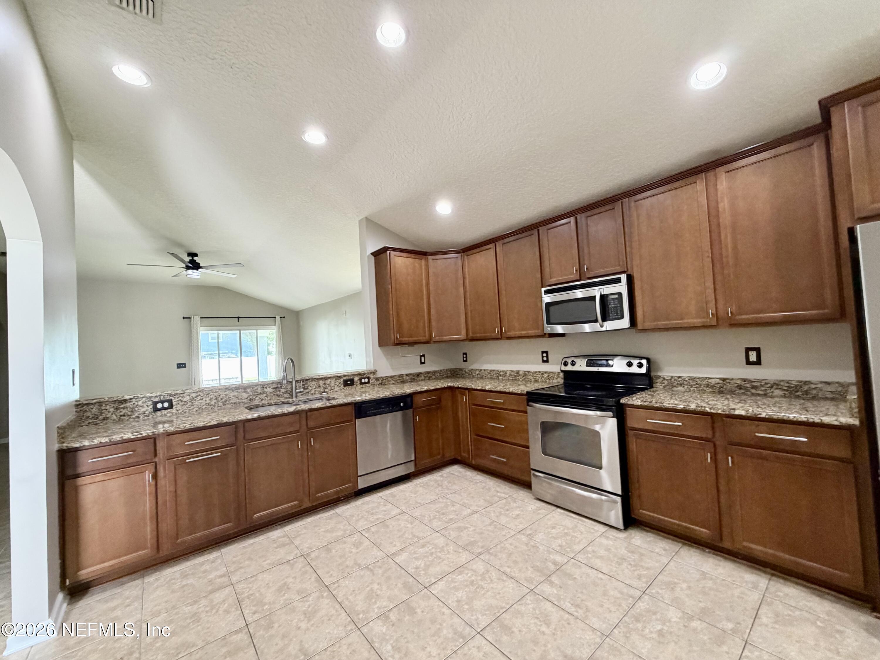 1919 Derringer Road Jacksonville, FL 32225 - Photo 4 of 24 IMG_7855