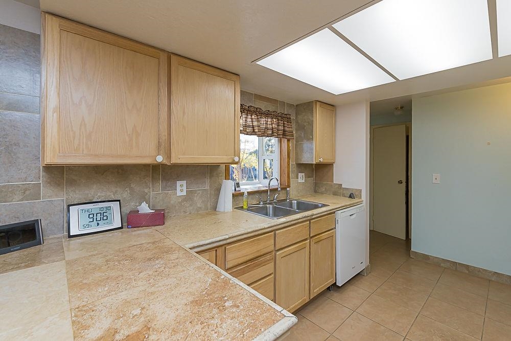 902 Valley Street Rock Springs, WY 82901 - Photo 13 of 41