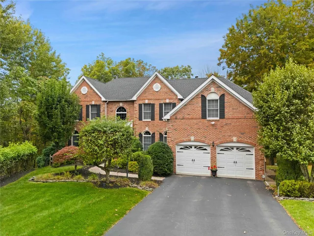 $1,299,000 | 13 Hyatt Lane, Somers, NY 10589