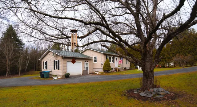 $325,000 | 2757 Paine Turnpike South, Berlin, VT 05602