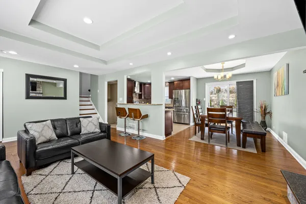 $419,999 | 8518 Forest Drive, Hickory Hills, IL 60457
