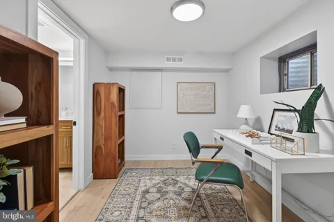 $630,000 | 4315 35th Street South, Arlington, VA 22206