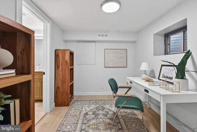 $630,000 | 4315 35th Street South, Arlington, VA 22206