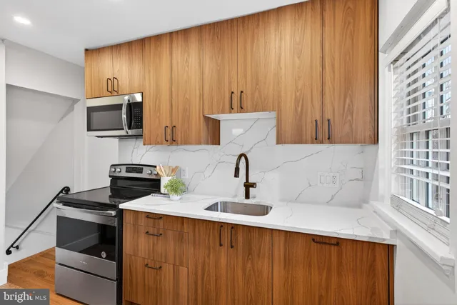 $630,000 | 4315 35th Street South, Arlington, VA 22206