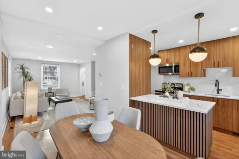 $630,000 | 4315 35th Street South, Arlington, VA 22206