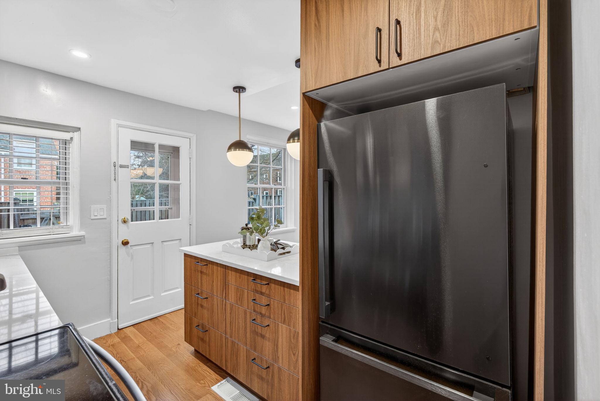 4315 35th Street South Arlington, VA 22206 - Photo 8 of 50