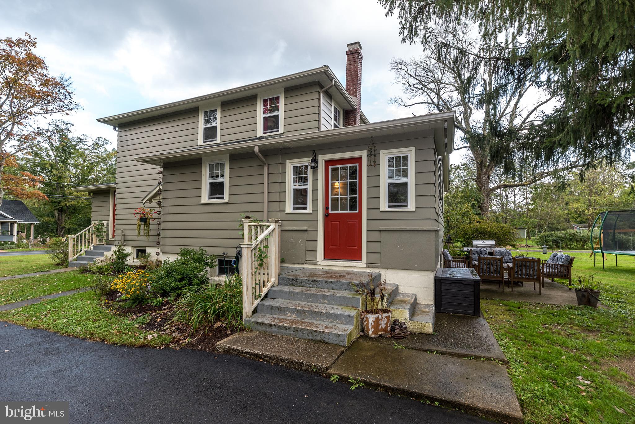 1636 Chestnut Ridge Road Upper Black Eddy, PA 18972 - Photo 2 of 36 Gallery Image 2