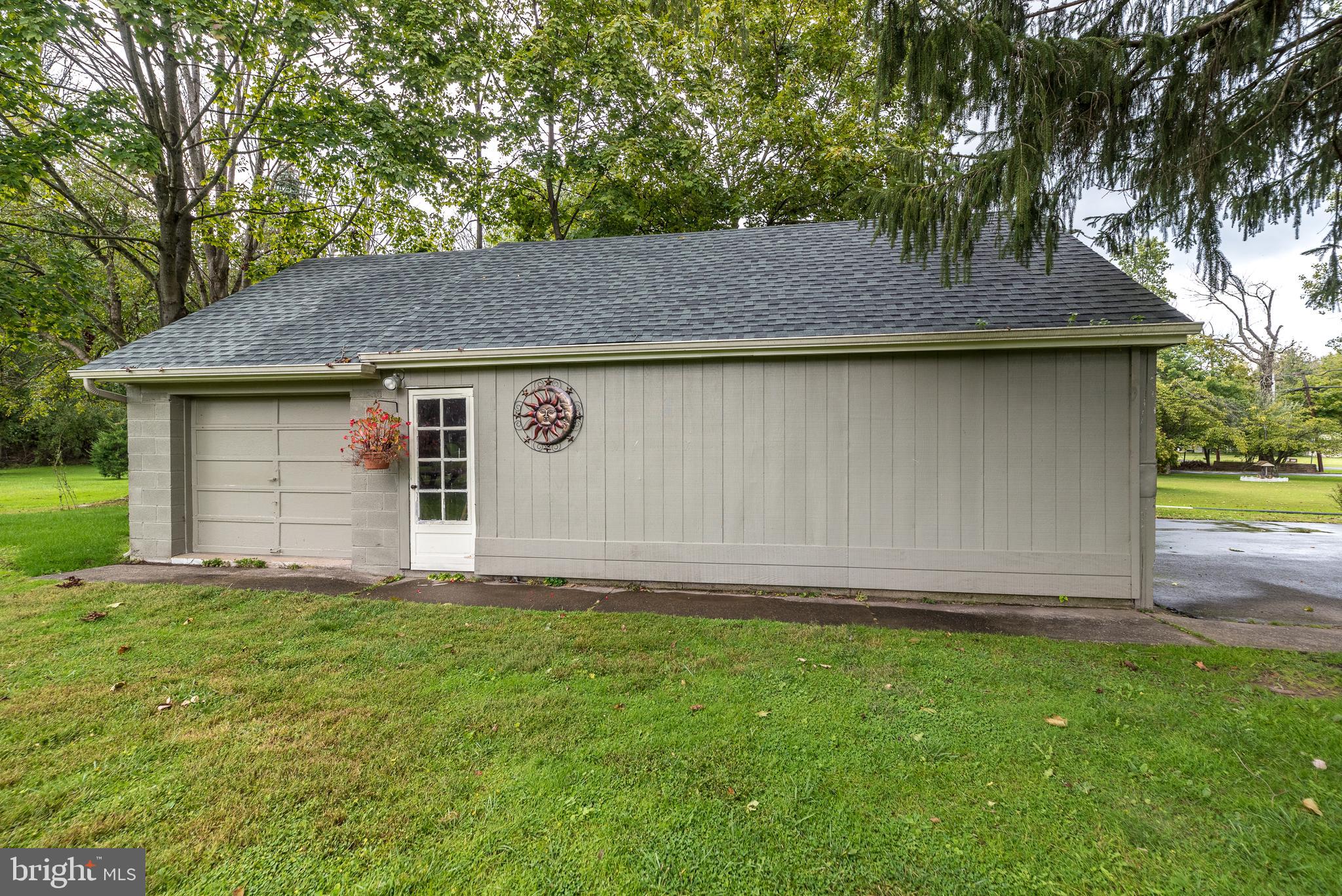 1636 Chestnut Ridge Road Upper Black Eddy, PA 18972 - Photo 33 of 36 Gallery Image 33