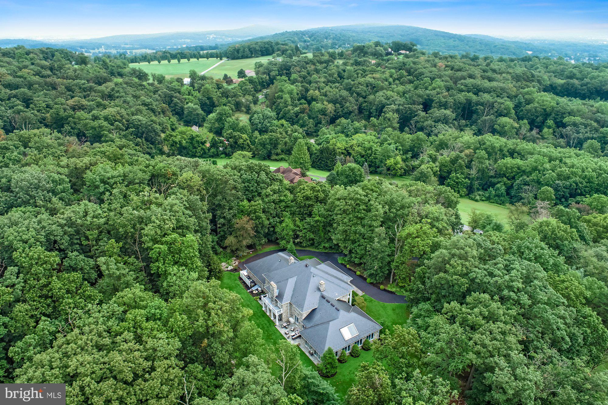 2339 Deininger Road York, PA 17406 - Photo 12 of 95 Gallery Image 12