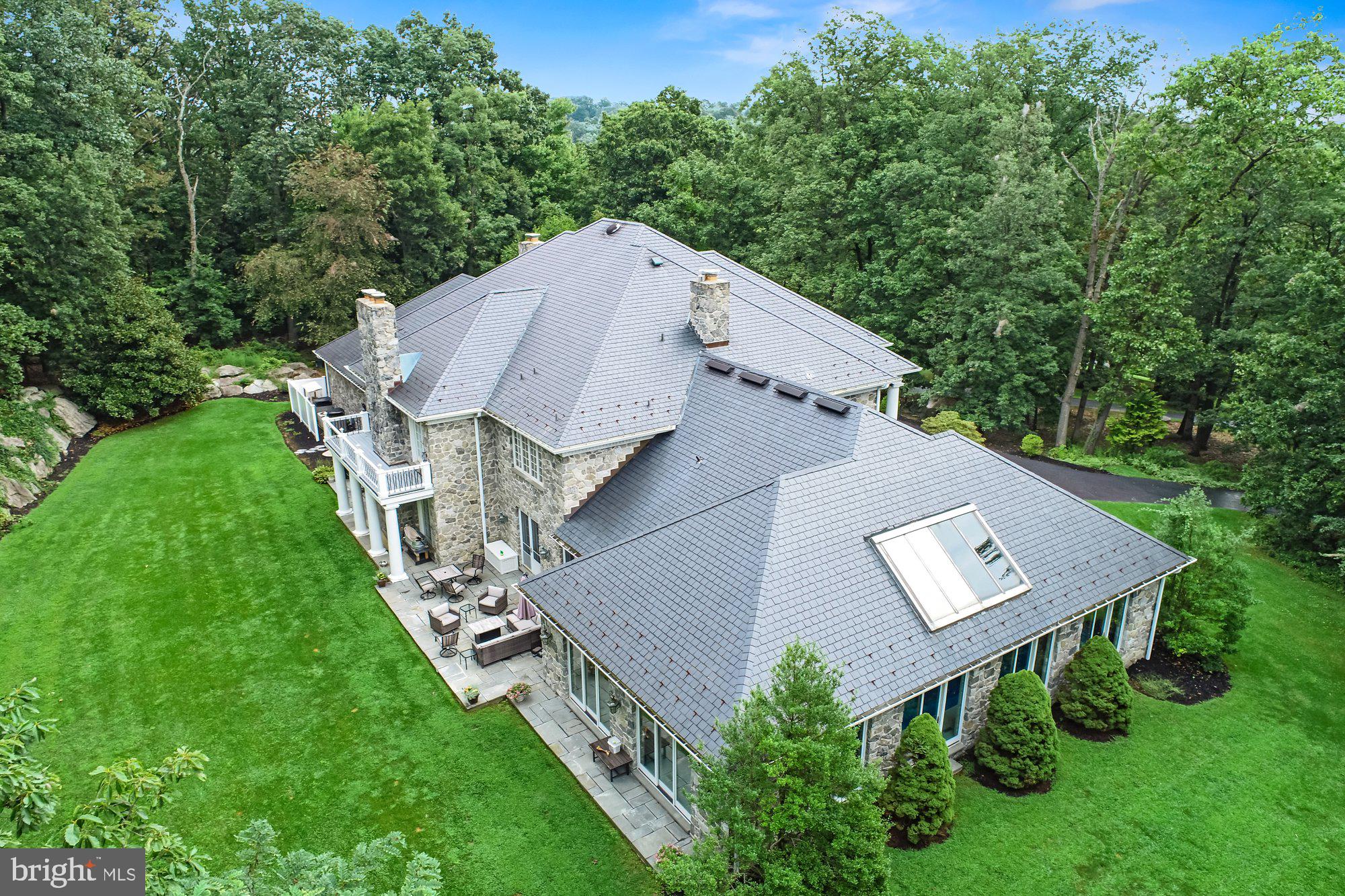 2339 Deininger Road York, PA 17406 - Photo 2 of 95 Gallery Image 2